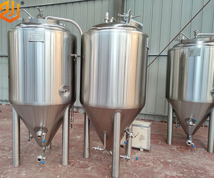 300L fermentačná nádrž na remeselné pivo